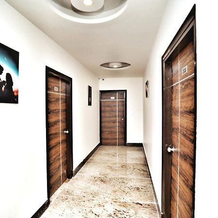 Airport Hotel Delhi Aerocity, 15 Mins Yashobhoomi New Delhi Extérieur photo